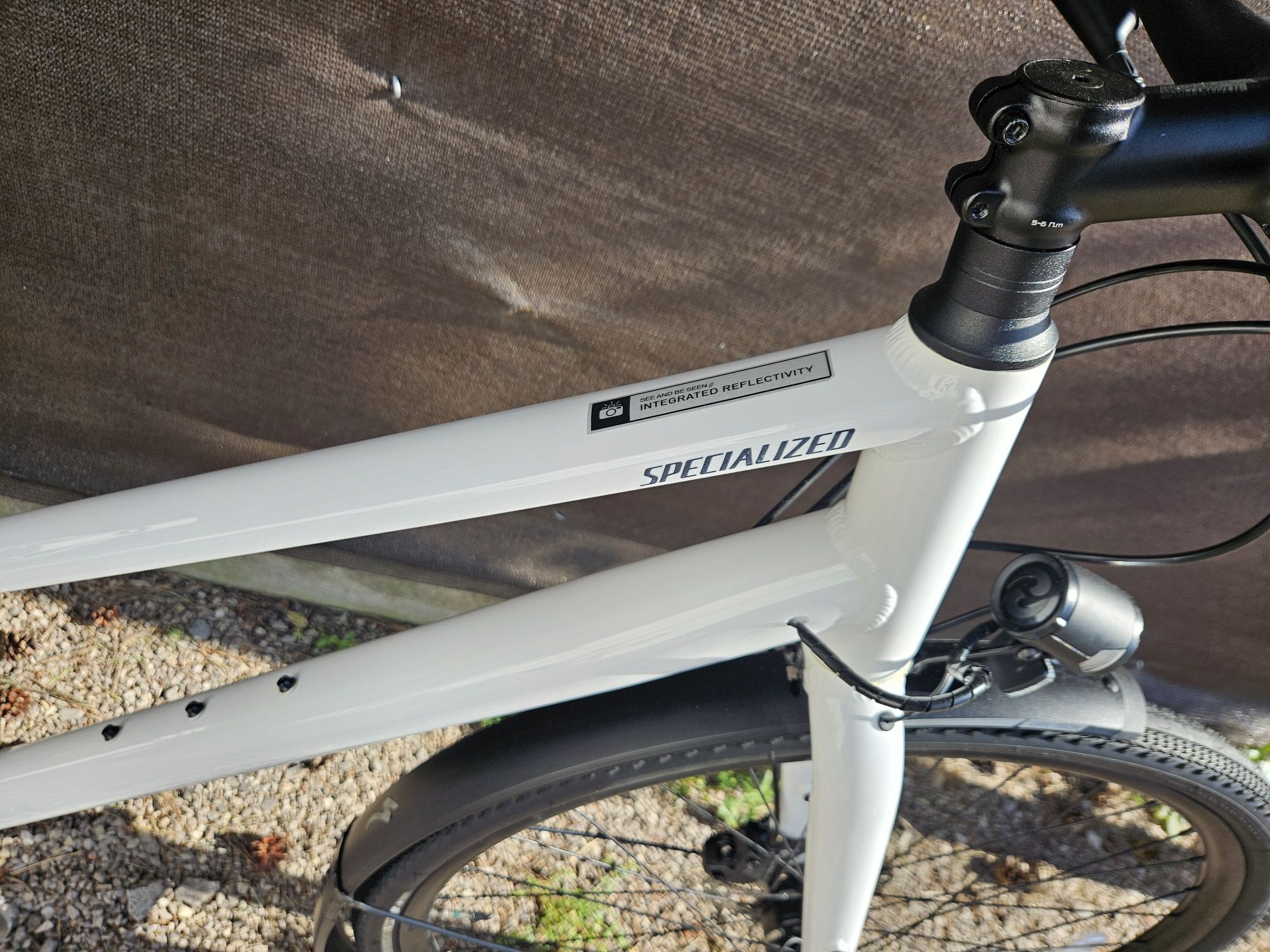 Rower Specjalized Sirrus X 3.0 Step-Through EQ