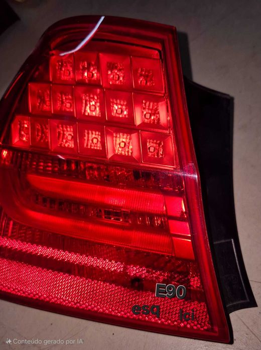 Farolim esquerdo bmw E90 LCI