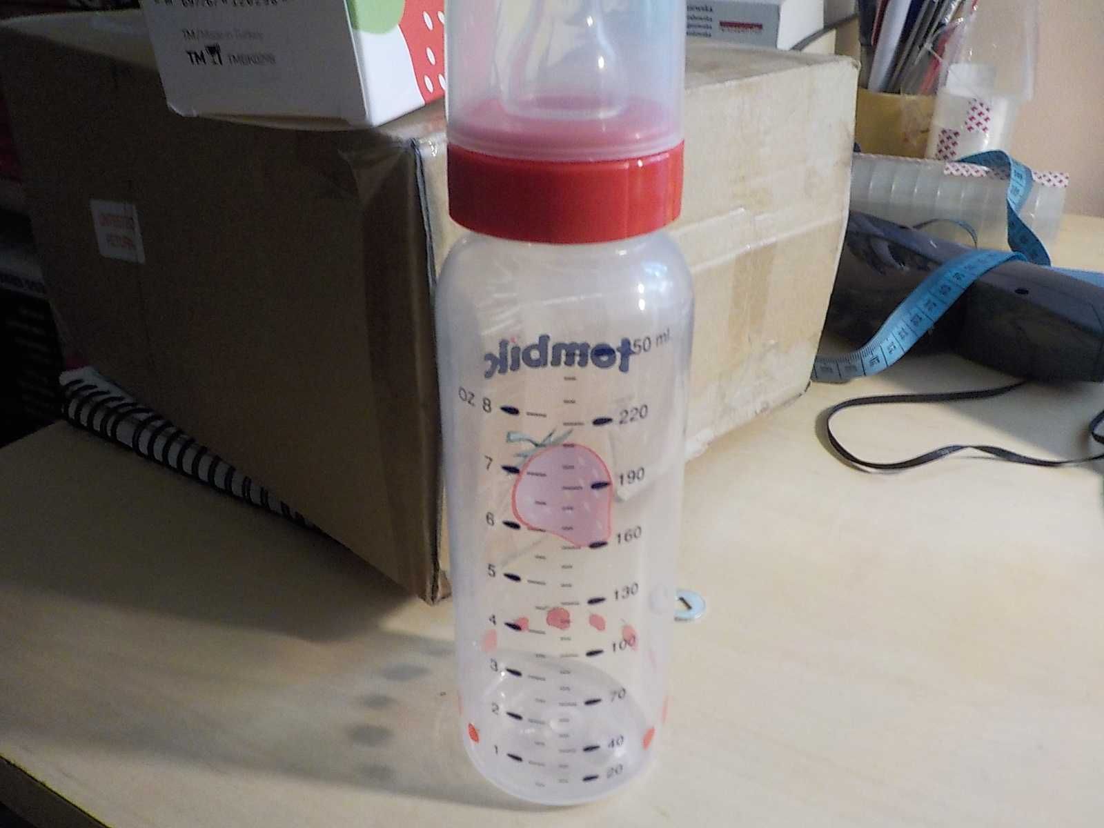 Tombik butelka dla niemowląt z podziałką 250 ml