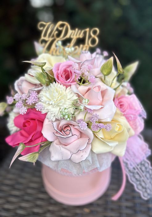 Box z kwiatami mydlanymi na różne okazje