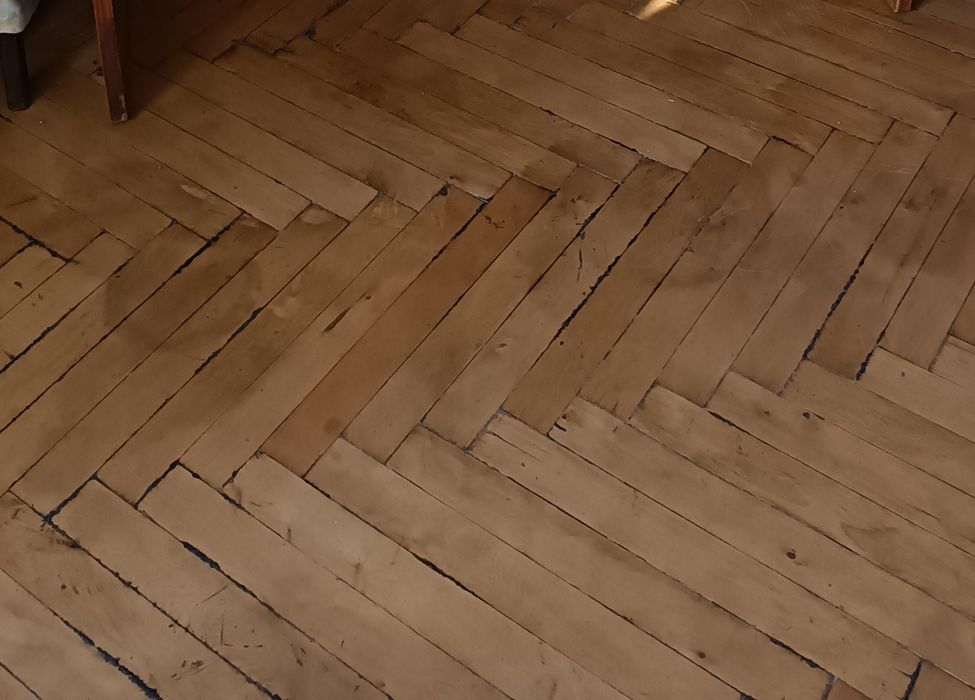 Паркетна дошка на підлогу