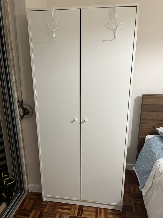 Roupeiro 2 portas IKEA KLEPPSTAD