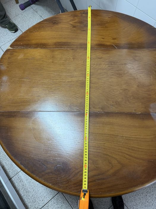 Mesa Redonda C/Gaveta