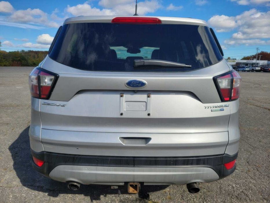 Ford Escape Titanium      2017