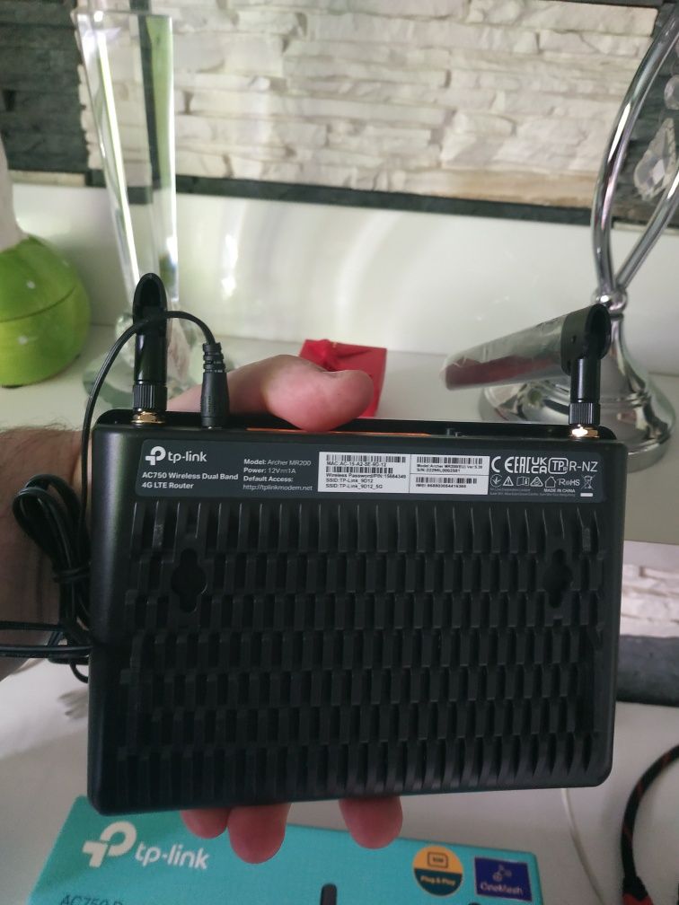 TP-link Archer MR200