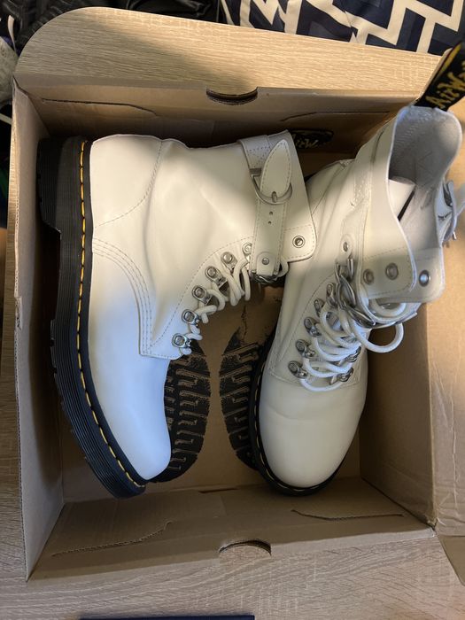 Dr.Martens нові берци 42 р.