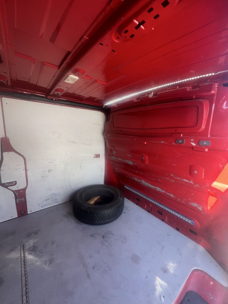 Продам Opel Vivaro