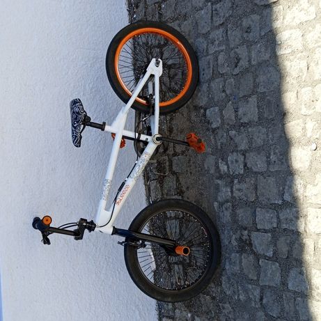 Bicicleta BMX Usada