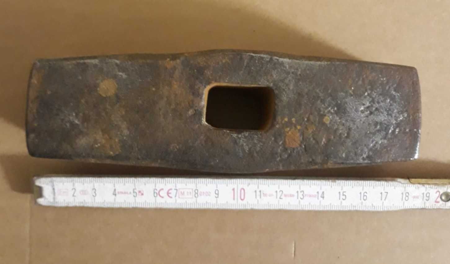 Młot kowalski 19 cm