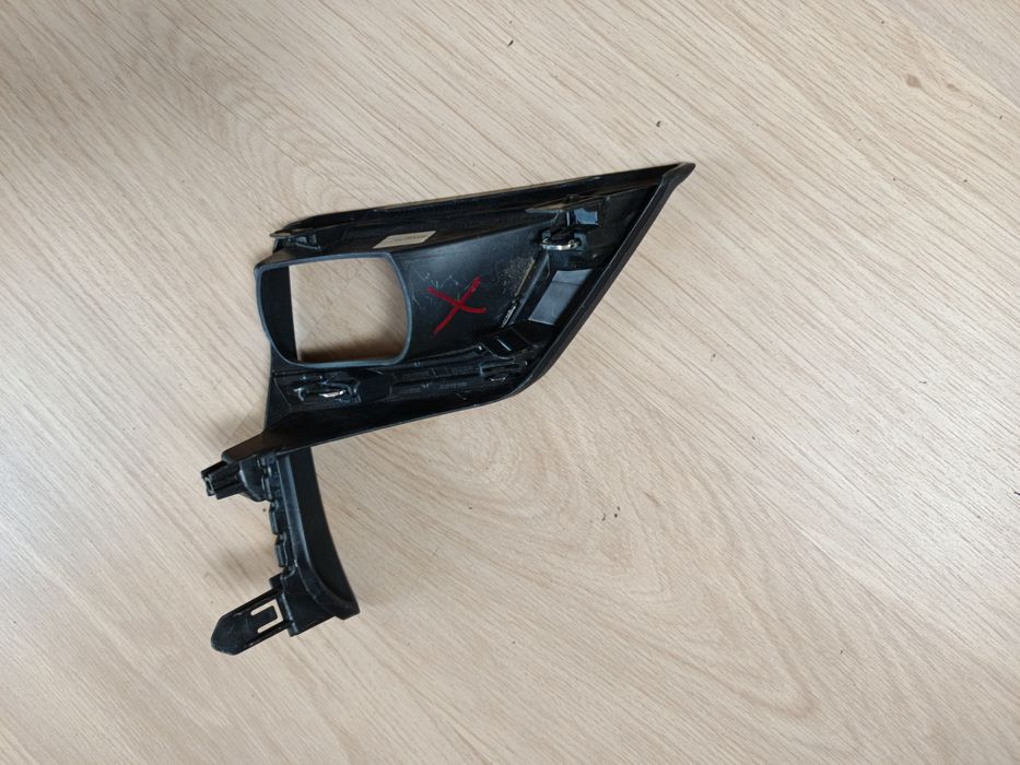 Toyota Land Cruiser J150 kratka zderzaka lewa