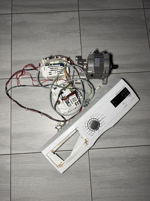 Electrolux 1076 на запчастини