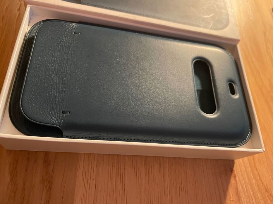 iPhone 12 | 12 PRO Leather Case Sleeve Blue ORYGINAŁ niebieski