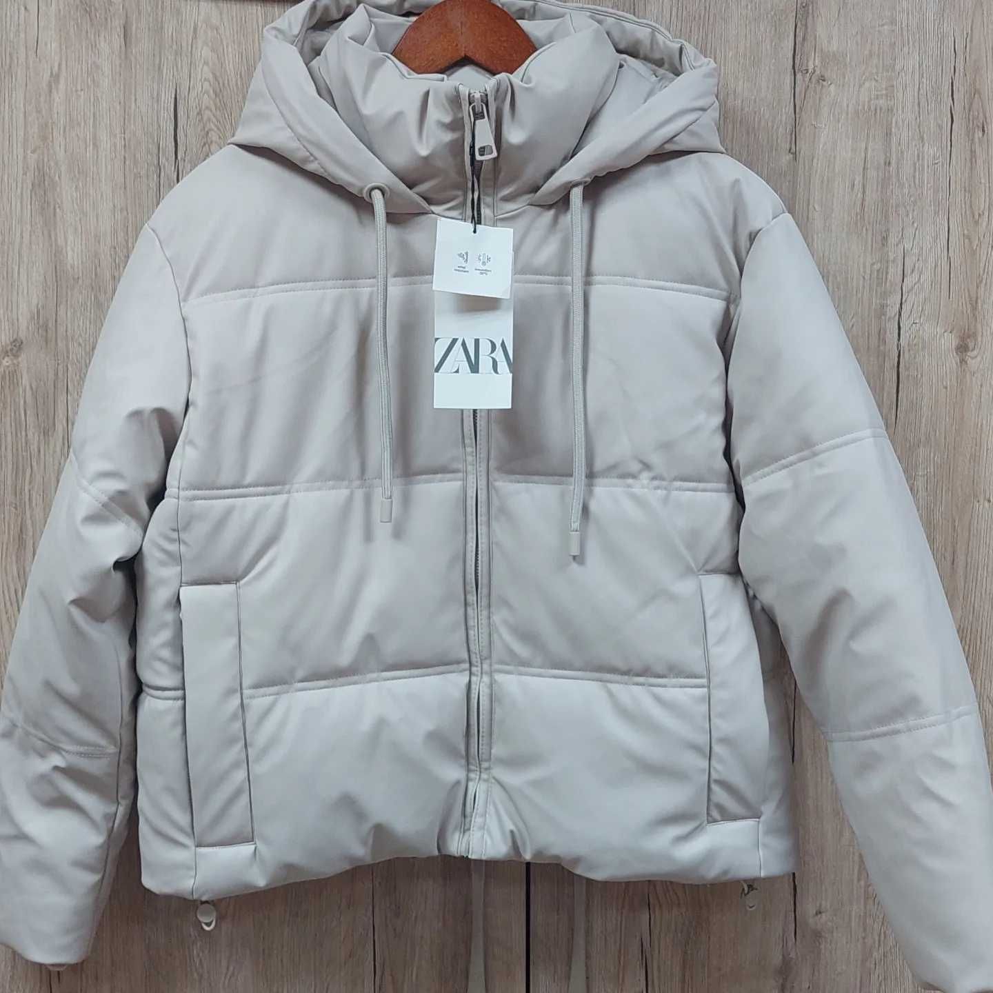 Зимова куртка Zara,Xs