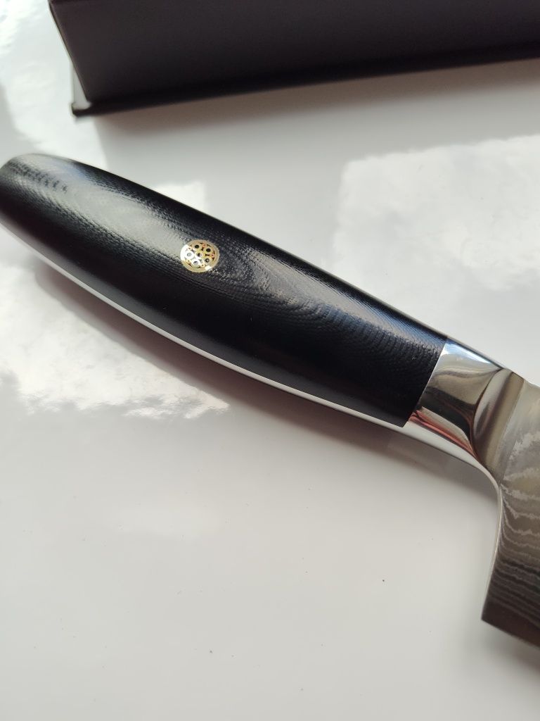 Шеф-нож японский кирицуке Kizer Chef 69 слоев дамаска японская сталь