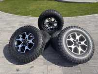 Диски з резиною на Jeep Wrangler Rubicon