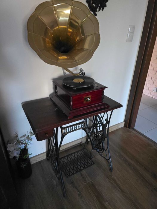 PATEFON - Gramofon złota tuba, polecam.