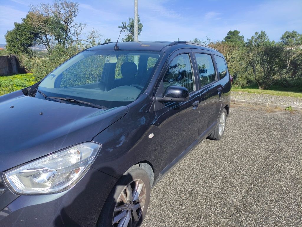 Vendo Dacia Lodgy