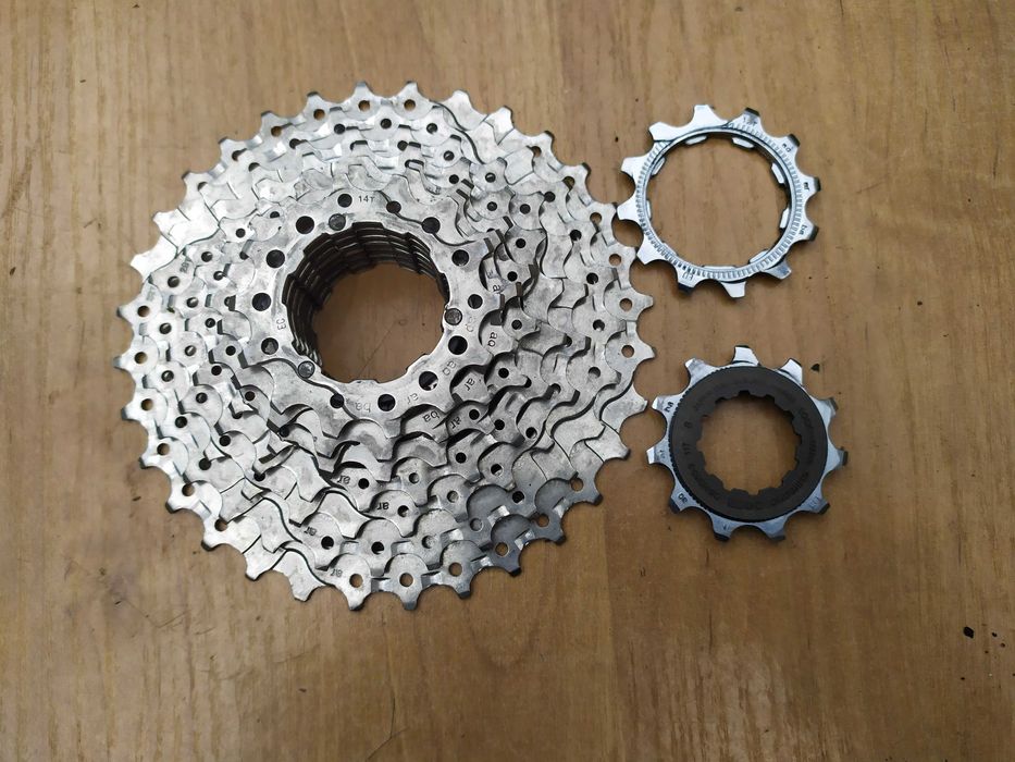 Shimano /deore kaseta CS-HG50 - 9Speed 11-32t Polecam