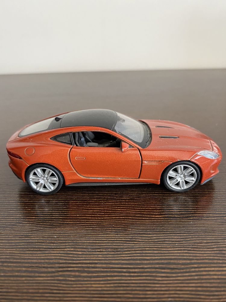 Jaguar F-Type Coupe model kolekcjonerski