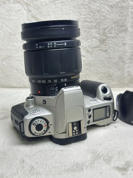 Canon EOS 300 obiektyw tamron 28-200 f3.8-5.6 aparat analogowy tradycy