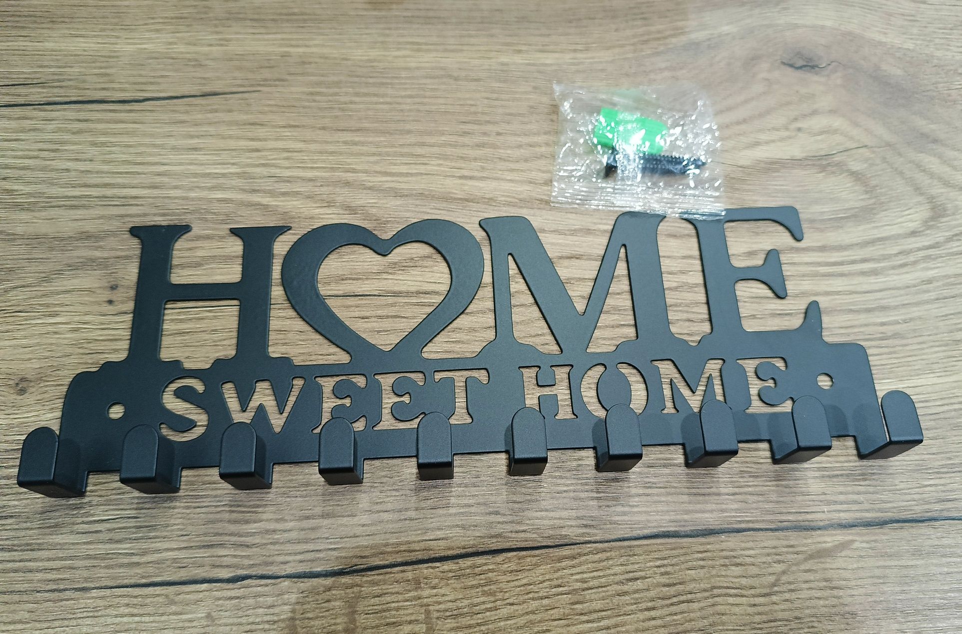 Nowy wieszak na klucze z napisem Home sweet home 10 haczyków
