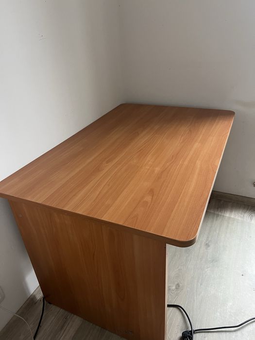 Biurko drewniane