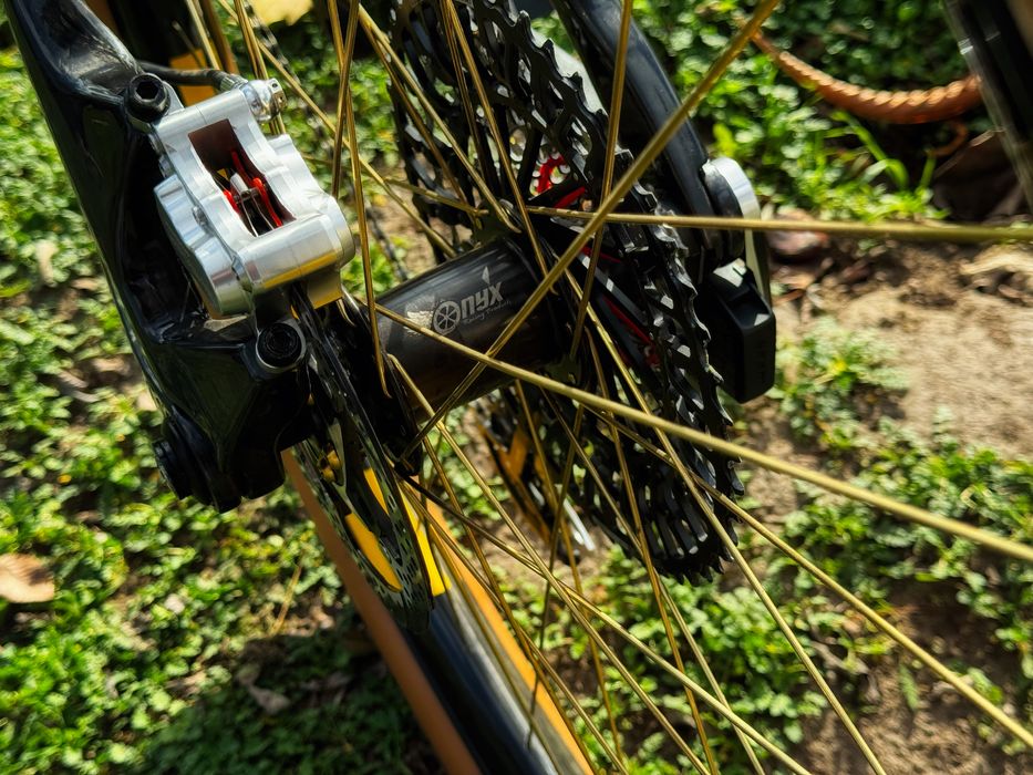 Велосипед BH Lynx SLS 9.9 (Brave custom) Trickstuff/ENVE/ONYX/FOX