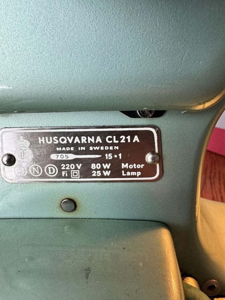 Maszyna do szycia antyk Husqvarna automatic 21
