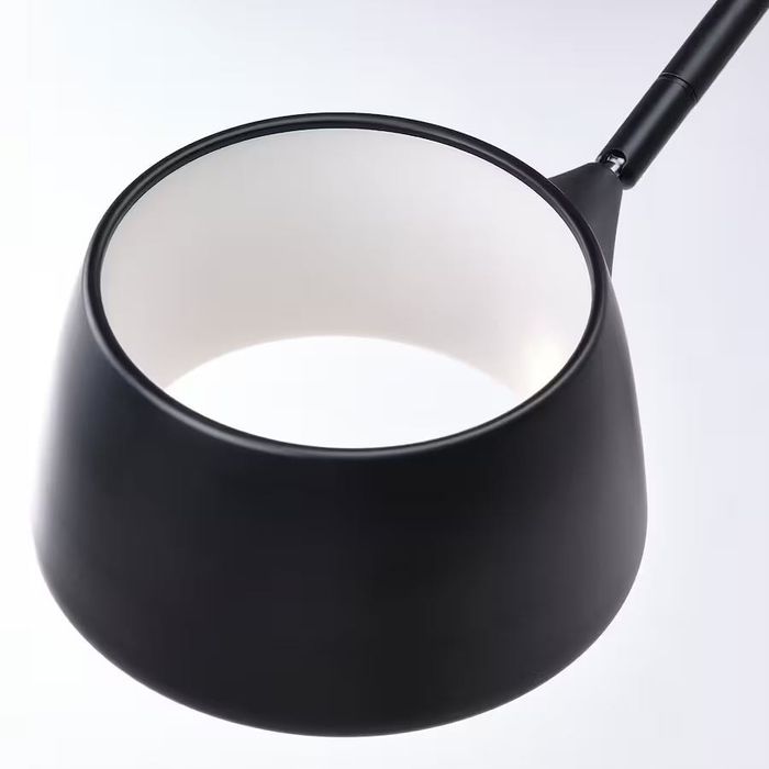 IKEA VAGHOJD Lampa podłogowa LED, można przyciemniać czarny