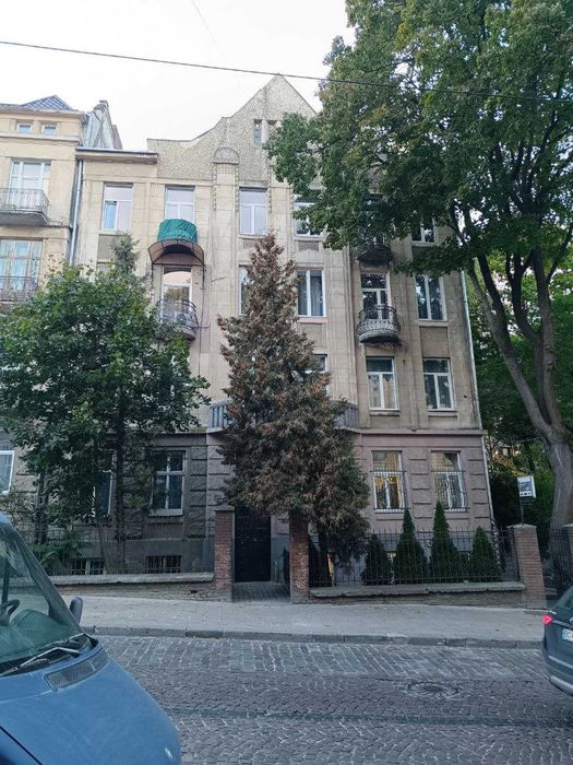 Продаж 4кім. квартири в австрійському люксі біля польського посольства