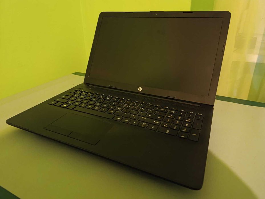 Ноутбук HP Pavilion 15-db0939_DDR4_Робочий на запчастини!