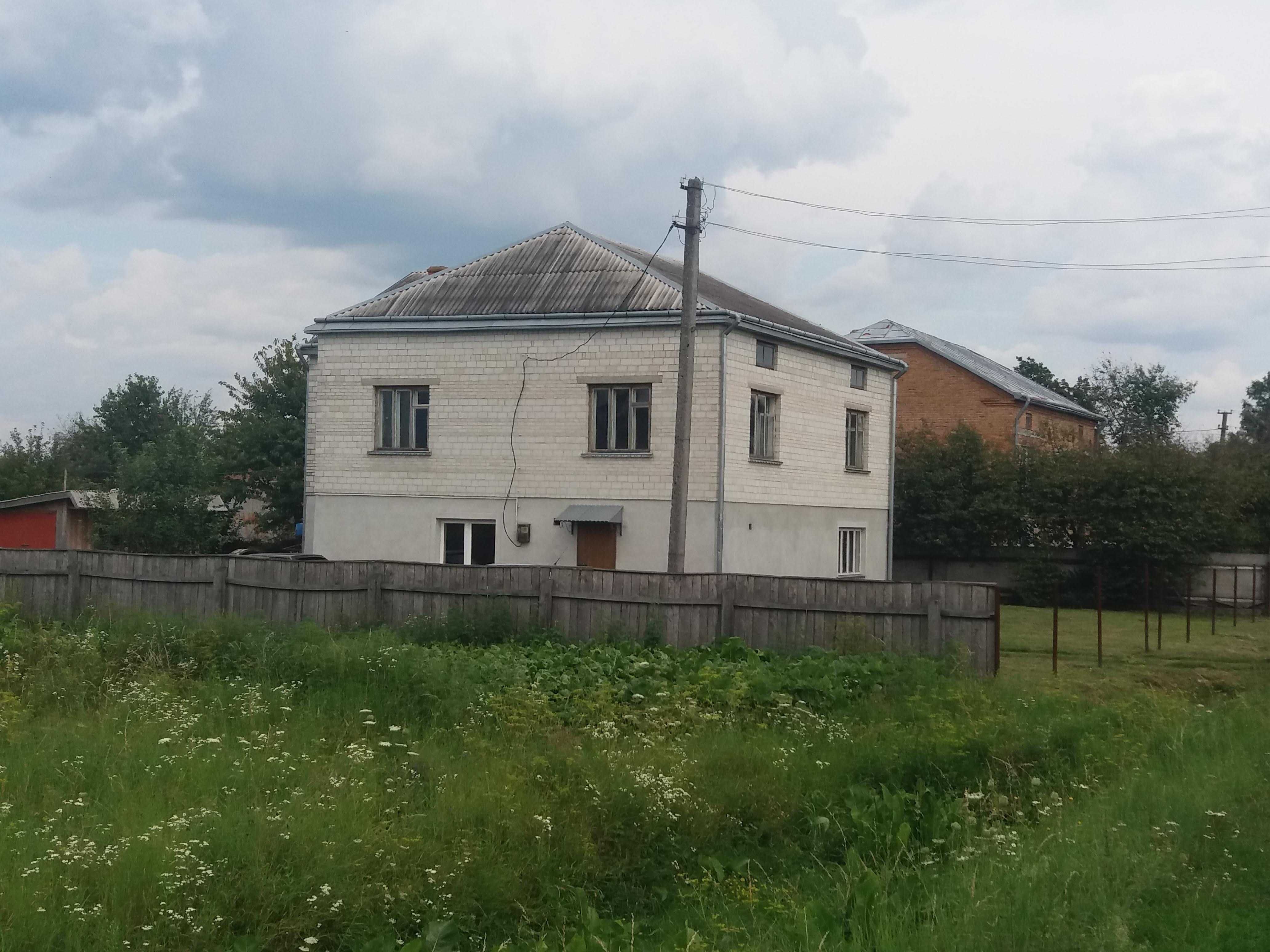 Продаж будинку с.Могиляни (3 км від Куликова)