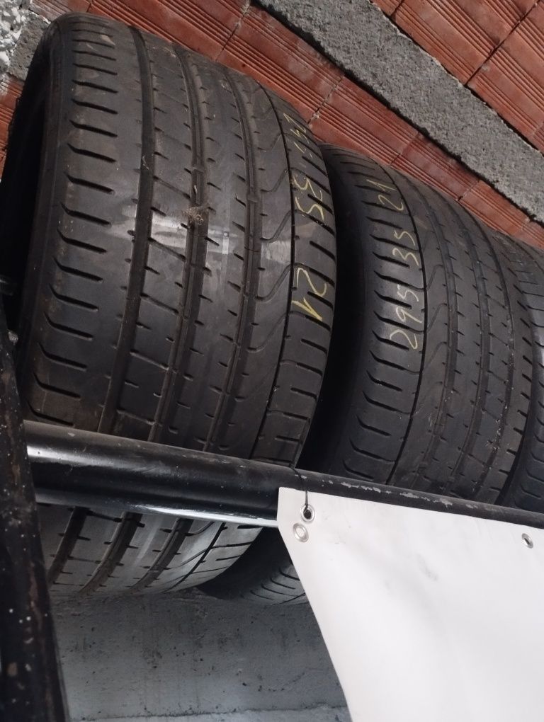 pneus 295/35 r21