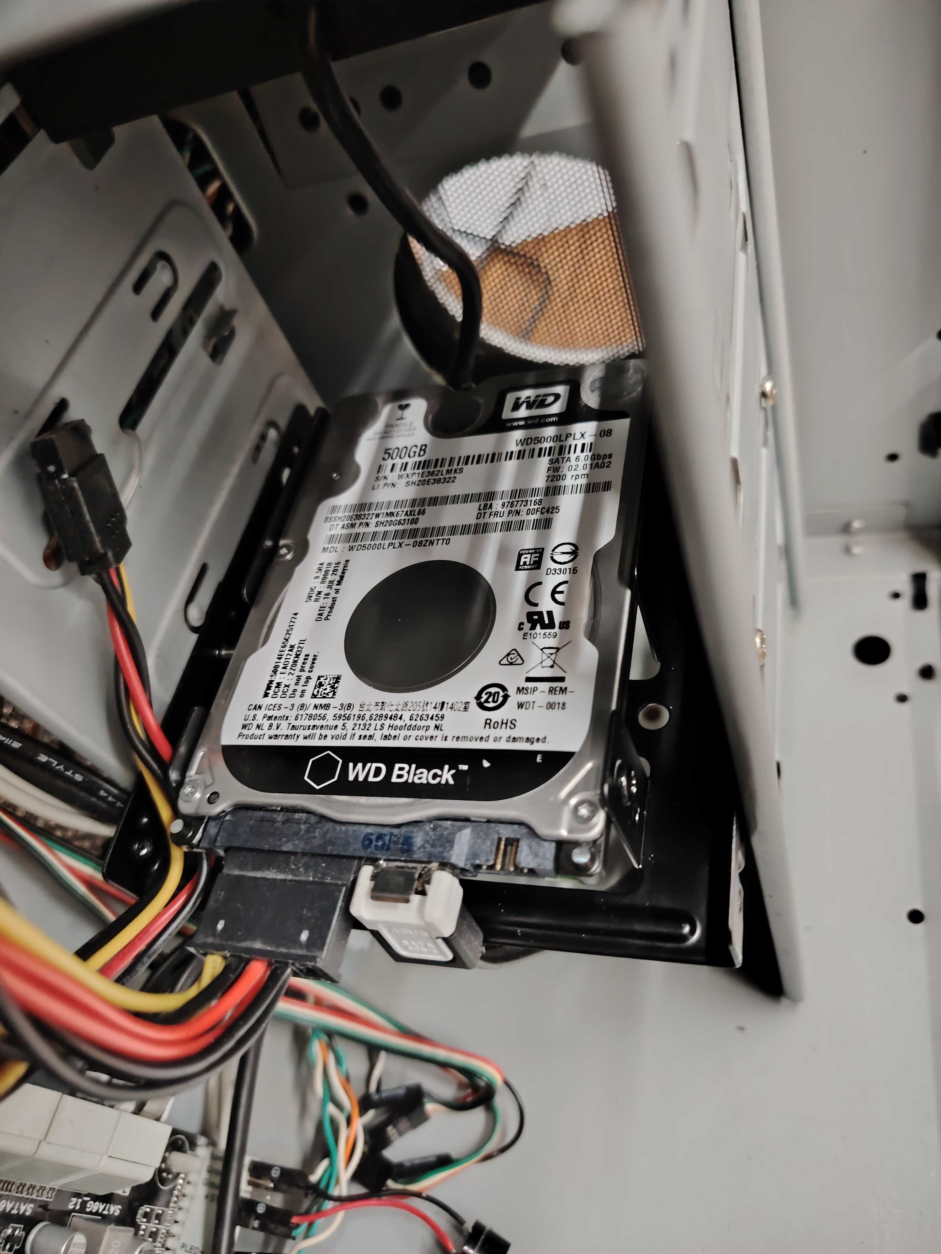 Computador Desktop ASUS c/ AMD 5400K - HDD 500G - RAM 16 GB