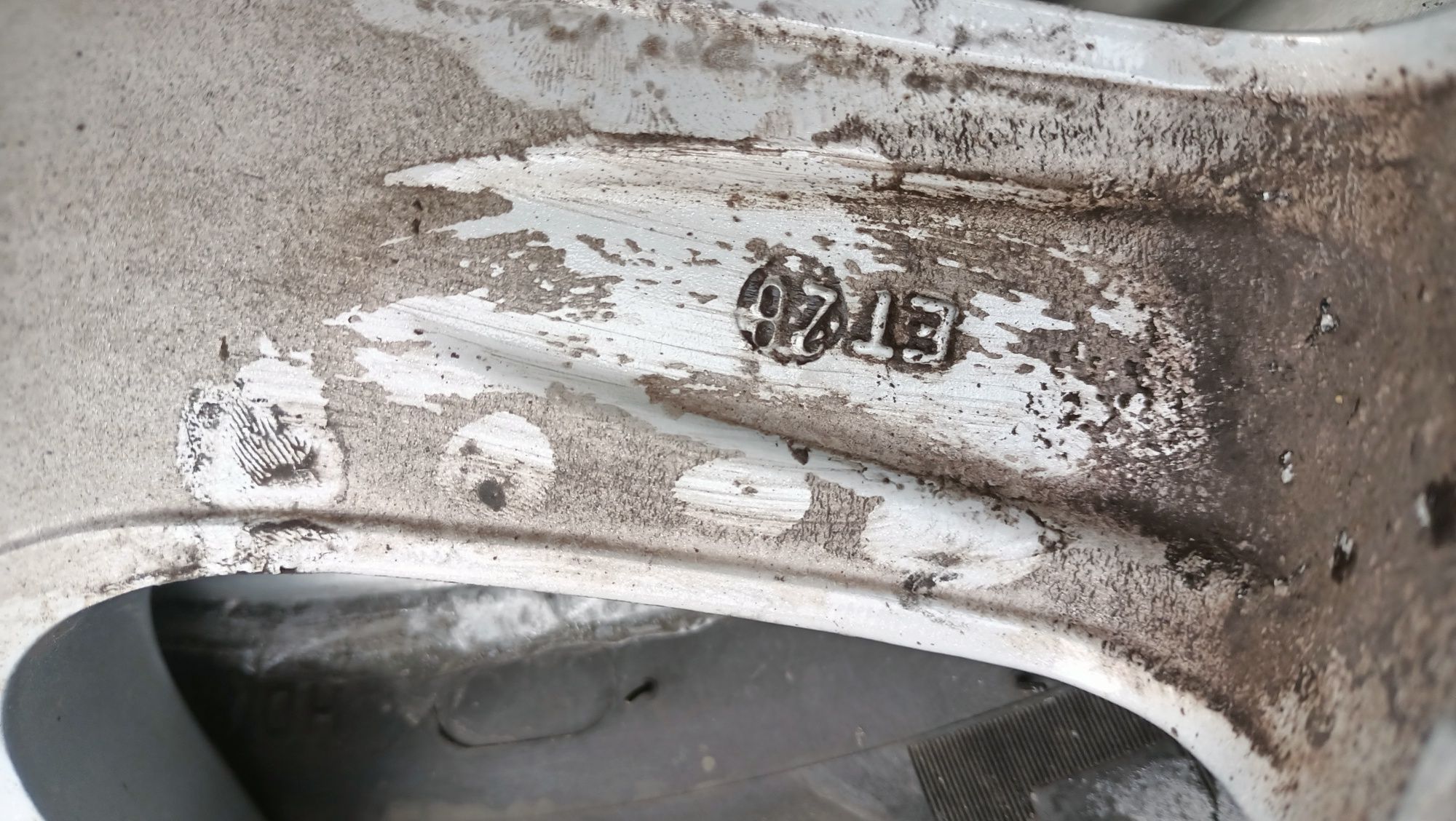 Koła zimowe felgi 17 et28 Rial VW Audi A6 5x112 225/55/17 Michelin