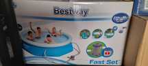 Piscina 2,44/66 cm e outros elementos