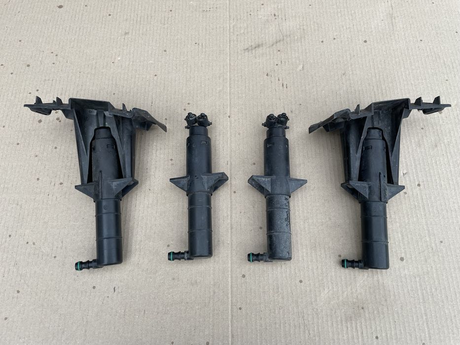 Форсунка омывателя фар на VITO-VIANO W639