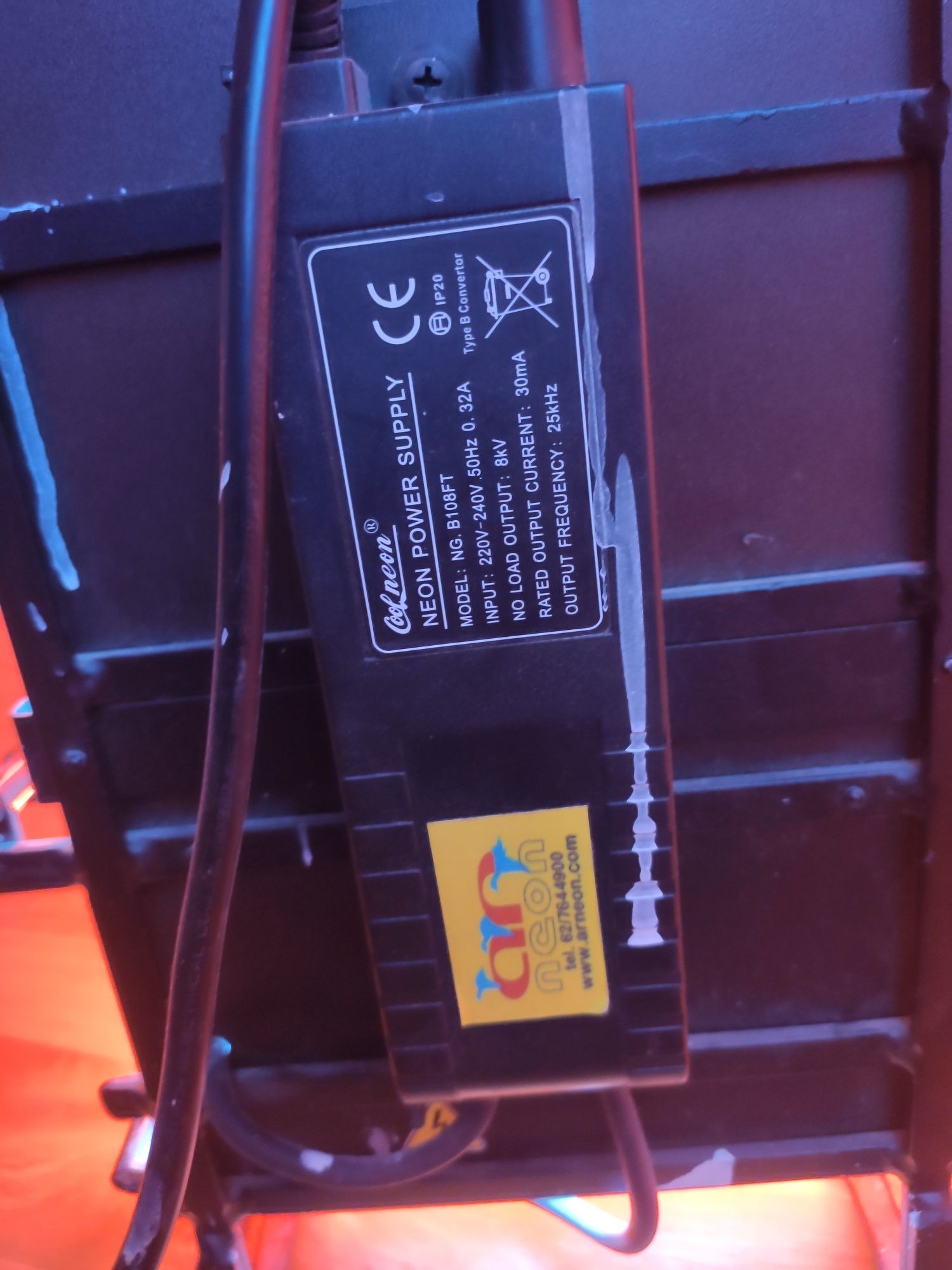 Reklama neon neonowa