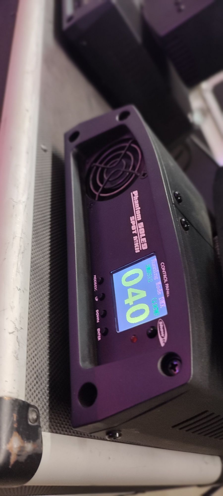 Showtec Phantom 50 mk2 głowy ruchome