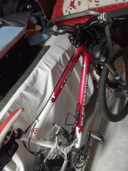 Bicicleta Rocky montain