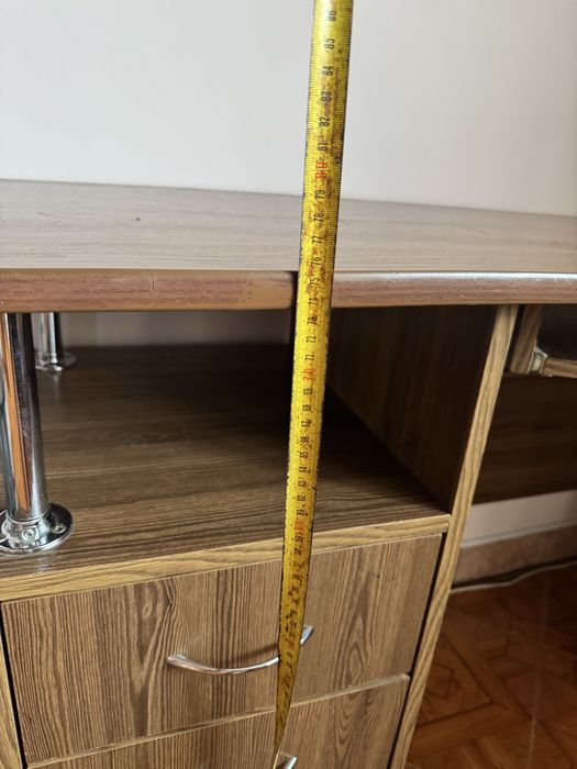 стіл компʼютерний, стан добрий, робився на замовлення.