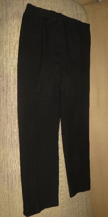Calças clássicas, pretas, feitas à mão - XL- 42