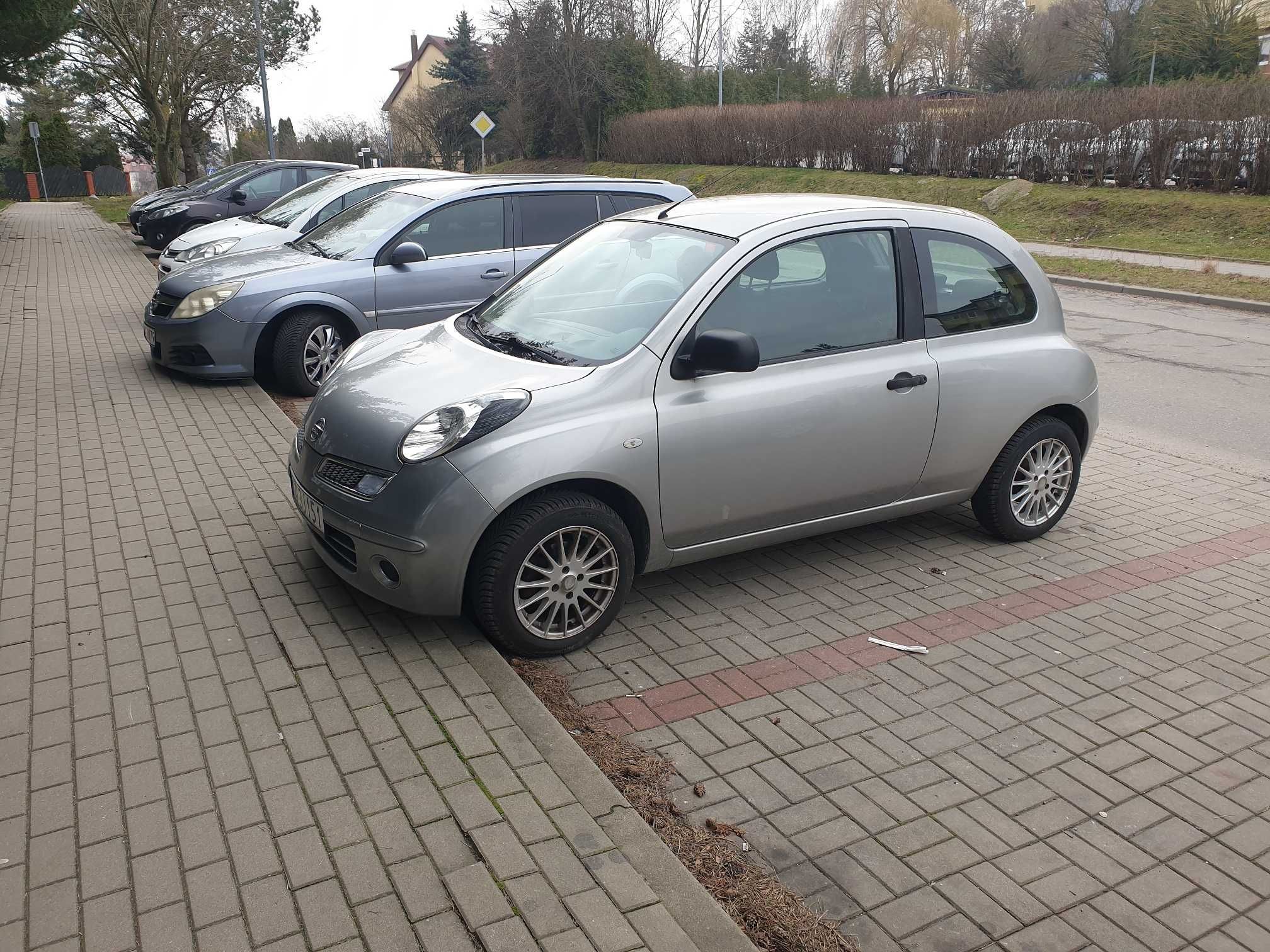 Nissan Micra 1.2, 65KM.