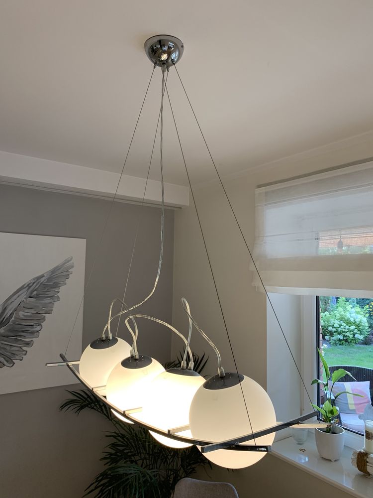 Lampa sufitowa kula nad stół kuchnia, jadalnia