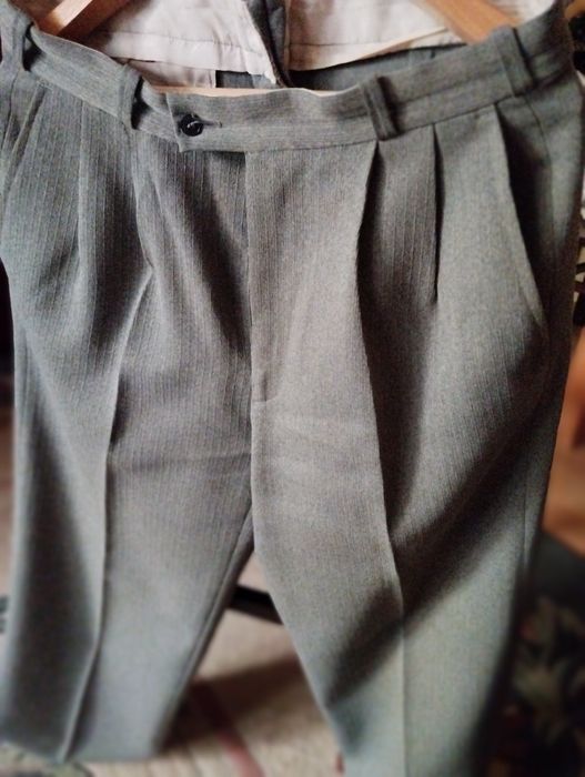 Spodnie męskie garniturowe