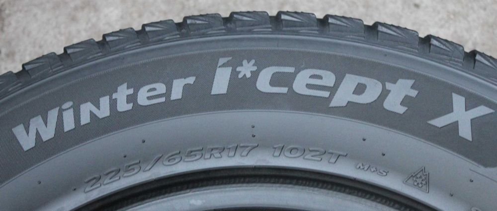 Зимові шини _ зимова резина 225/65/R17 Hankook Winter I Cept X  2021