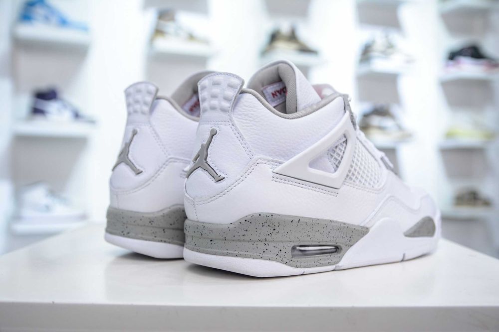 Buty meskie Mokasyny Jordan_4_Retro_White_Oreo R.39