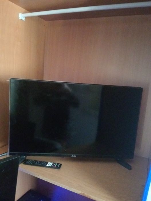 TV com pouco uso e excelente estado