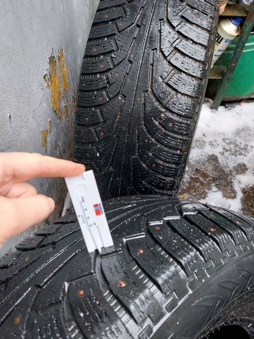 Шина Nokian 275/65R17