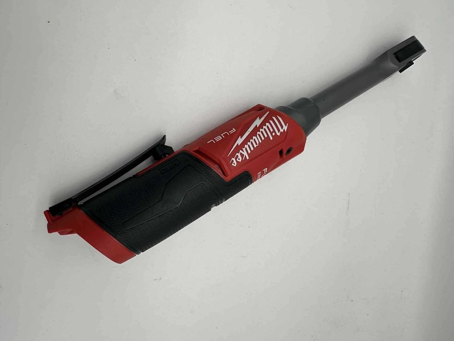 Akumulatorowa grzechotka przelotowa klucz MILWAUKEE M12 FPTR